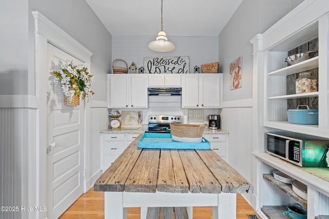 1592 Village Point Road SW, Shallotte, NC 28470