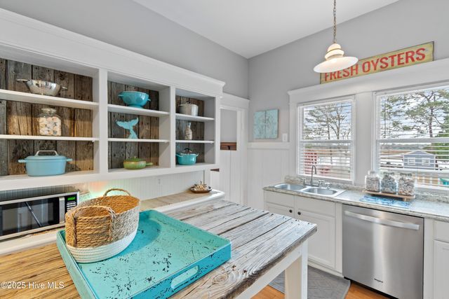 1592 Village Point Road SW, Shallotte, NC 28470