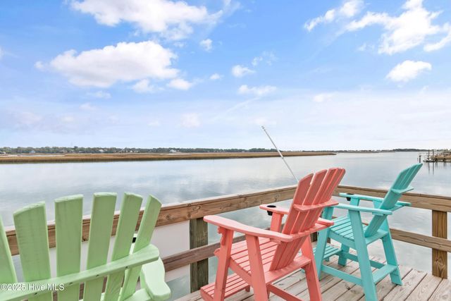 1592 Village Point Road SW, Shallotte, NC 28470