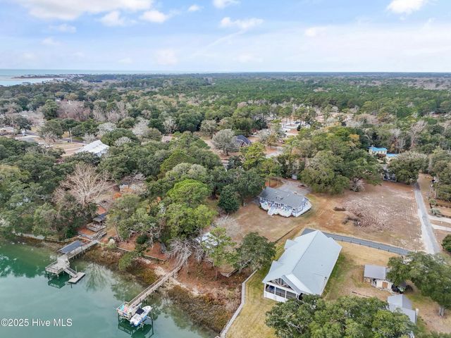 1592 Village Point Road SW, Shallotte, NC 28470