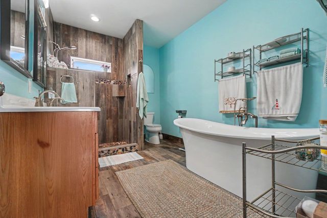 64136 Union Road, Calvin Twp, MI 49095