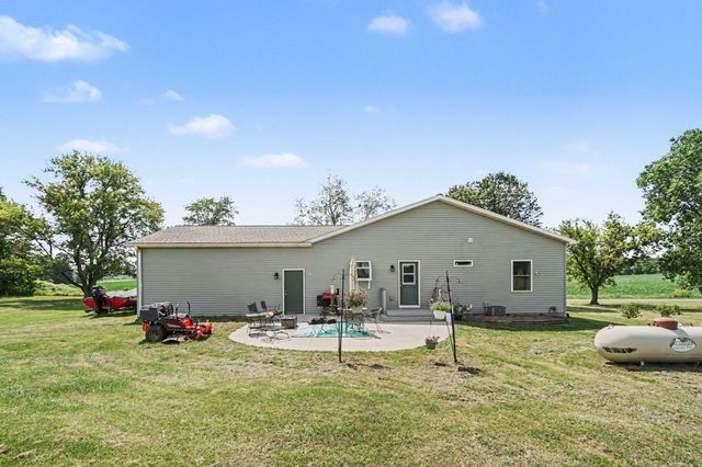 64136 Union Road, Calvin Twp, MI 49095