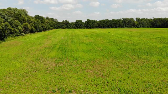 64136 Union Road, Calvin Twp, MI 49095