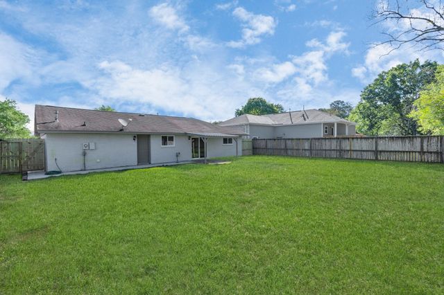 12118 Ryewater Drive, Houston, TX 77089