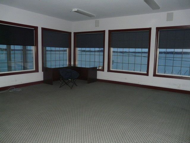 36 W Grand Avenue, Fox Lake, IL 60020