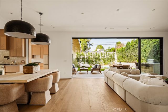 12753 Halkirk Street, Studio City, CA 91604