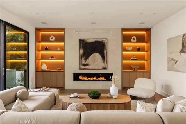 12753 Halkirk Street, Studio City, CA 91604