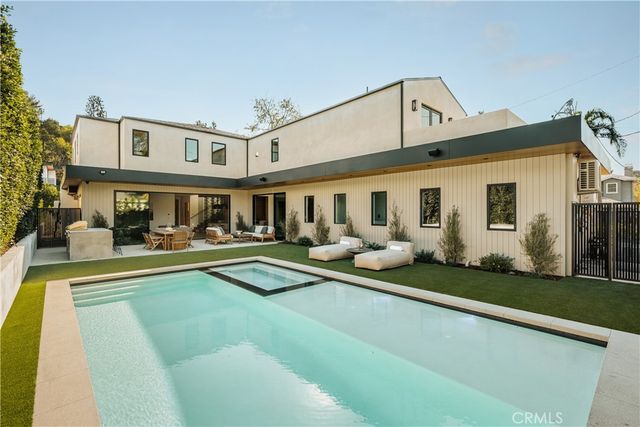 12753 Halkirk Street, Studio City, CA 91604