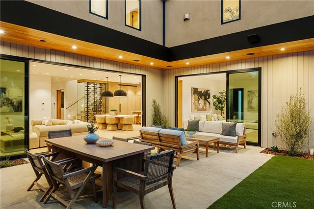 12753 Halkirk Street, Studio City, CA 91604