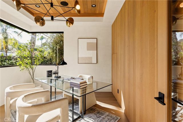 12753 Halkirk Street, Studio City, CA 91604