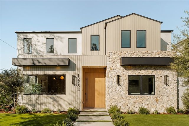 12753 Halkirk Street, Studio City, CA 91604