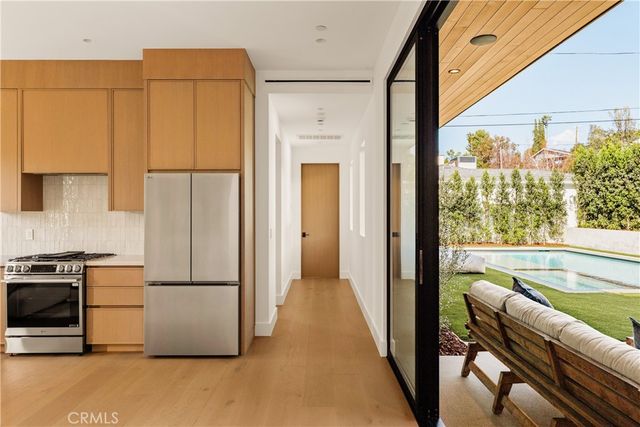 12753 Halkirk Street, Studio City, CA 91604