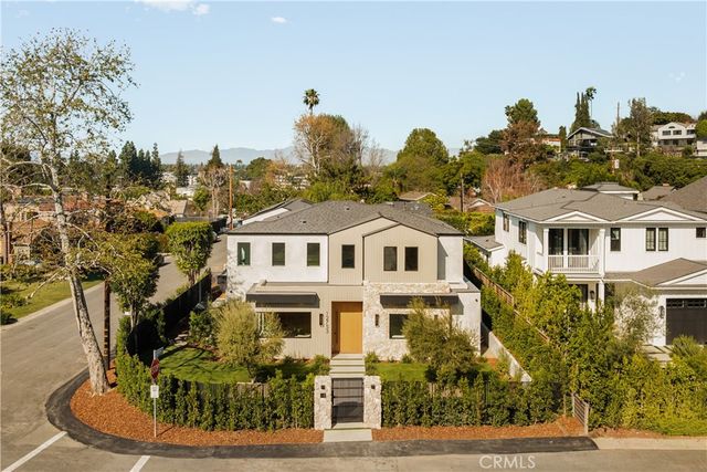 12753 Halkirk Street, Studio City, CA 91604