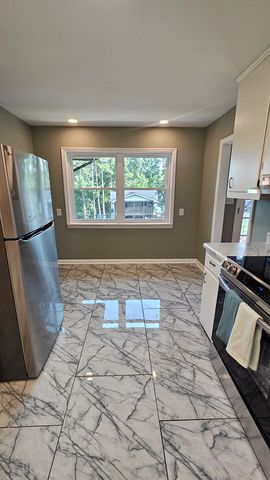 1305 Dana Drive, Dalton, GA 30720
