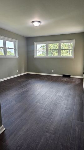1305 Dana Drive, Dalton, GA 30720