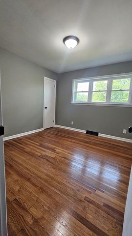 1305 Dana Drive, Dalton, GA 30720