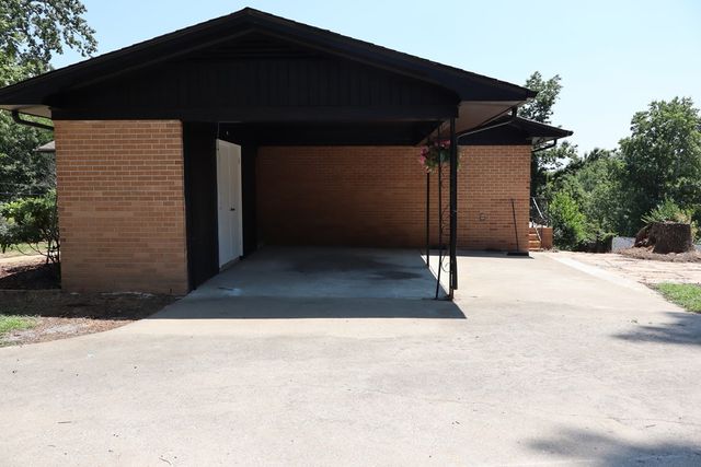 1305 Dana Drive, Dalton, GA 30720