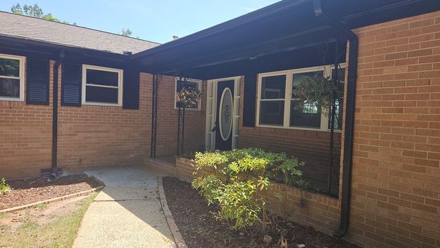 1305 Dana Drive, Dalton, GA 30720