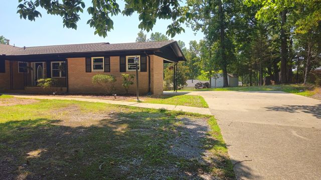1305 Dana Drive, Dalton, GA 30720