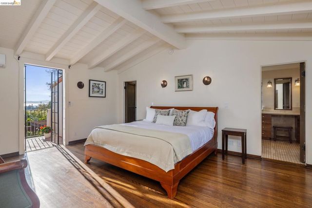 17 Roble Ct, Berkeley, CA 94705