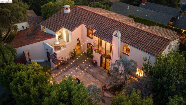 17 Roble Ct, Berkeley, CA 94705