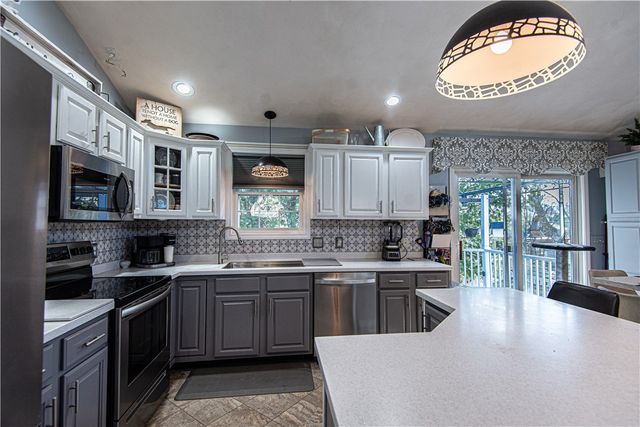 9 Timber Walk Drive, West Warwick, RI 02893