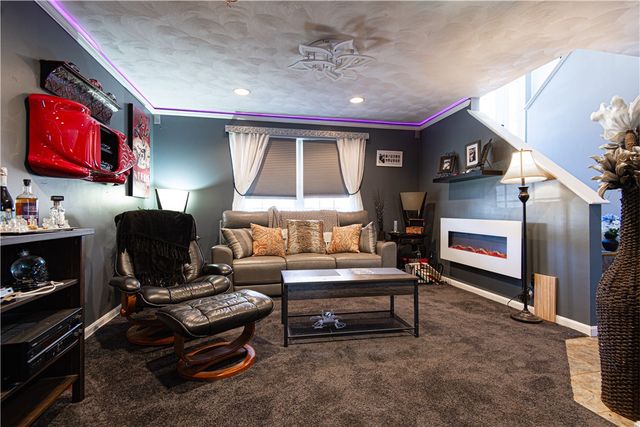 9 Timber Walk Drive, West Warwick, RI 02893