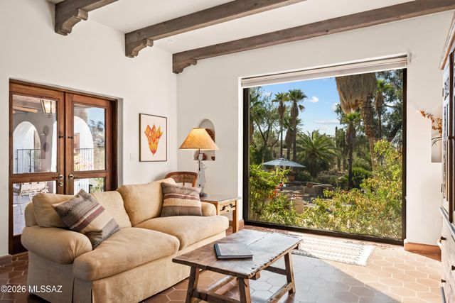 2820 E Cerrada Los Palitos, Tucson, AZ 85718