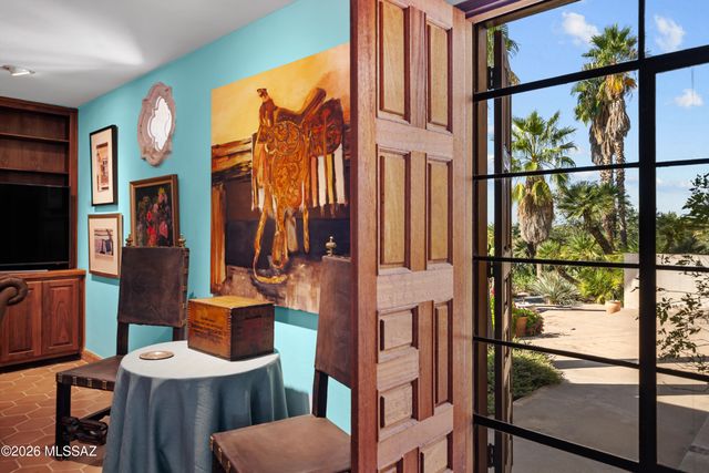 2820 E Cerrada Los Palitos, Tucson, AZ 85718