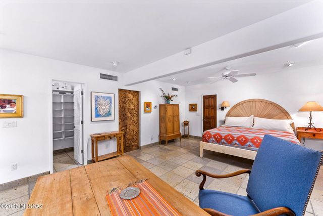 2820 E Cerrada Los Palitos, Tucson, AZ 85718