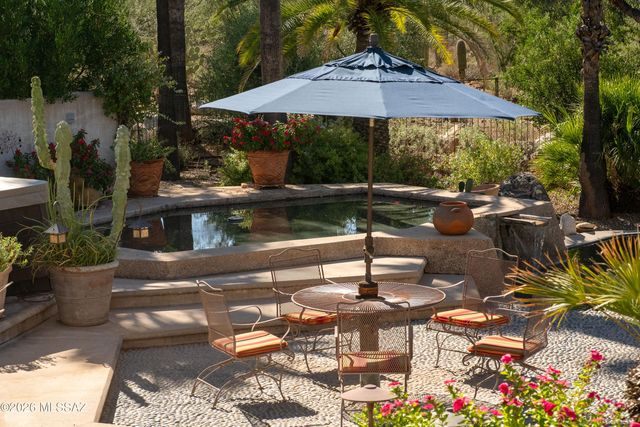 2820 E Cerrada Los Palitos, Tucson, AZ 85718