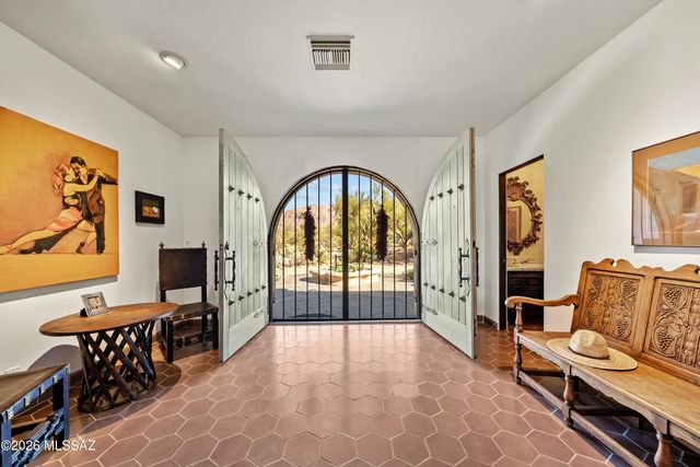 2820 E Cerrada Los Palitos, Tucson, AZ 85718