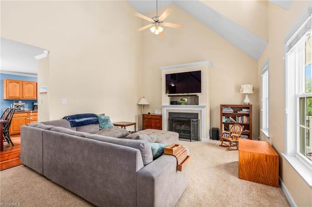 4430 Tipperary Place, Winston-salem, NC 27104