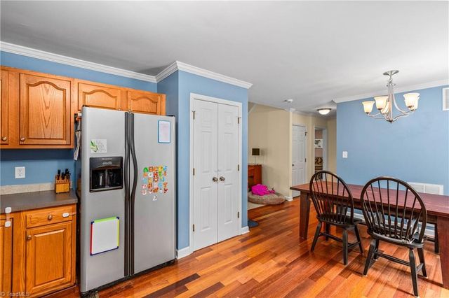 4430 Tipperary Place, Winston-salem, NC 27104