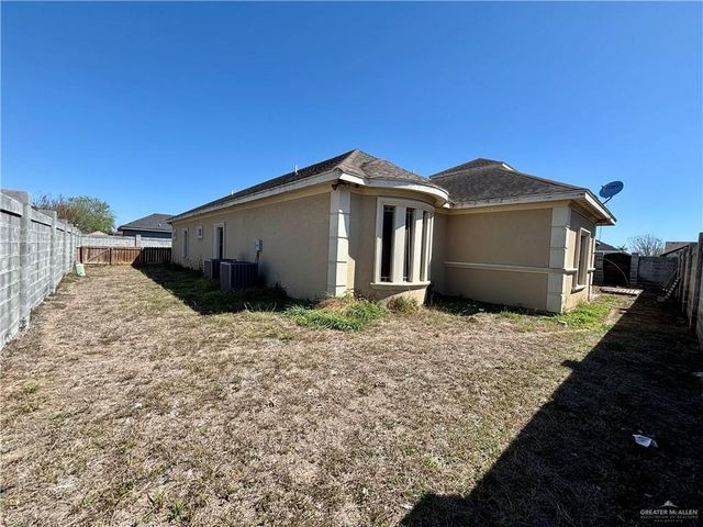 404 S Resplandor Street, Mission, TX 78572