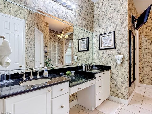 4924 SW 17th AVE, Cape Coral, FL 33914
