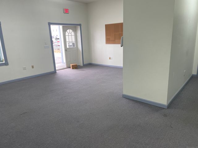 49 Poquonnock Road, Groton, CT 06340