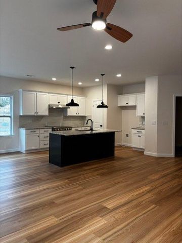 116 Valley View Drive, Maysville, GA 30558