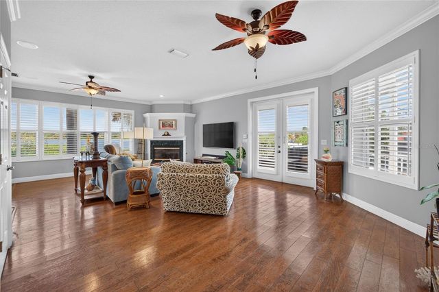 339 MANATEE LANE, Tarpon Springs, FL 34689
