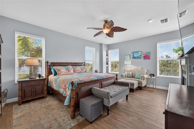 339 MANATEE LANE, Tarpon Springs, FL 34689
