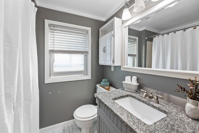 621 S Chautauqua Ave, Wichita, KS 67211