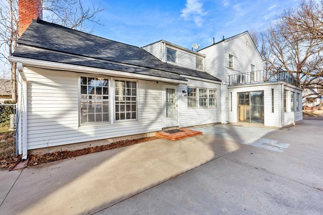 621 S Chautauqua Ave, Wichita, KS 67211