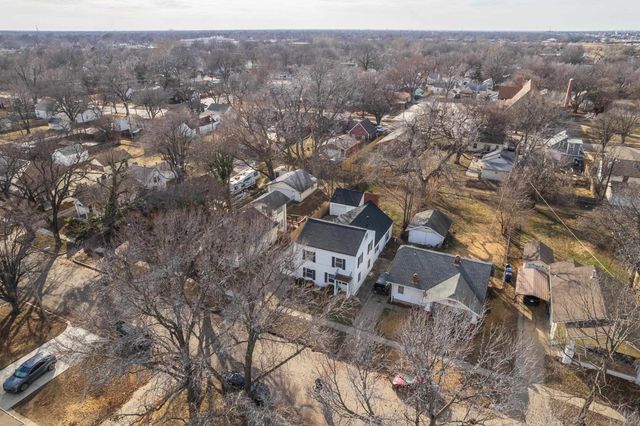 621 S Chautauqua Ave, Wichita, KS 67211