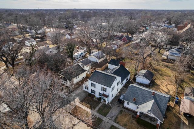 621 S Chautauqua Ave, Wichita, KS 67211