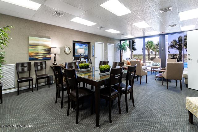 601 1ST Street 4C, Jacksonville Beach, FL 32250