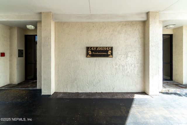 601 1ST Street 4C, Jacksonville Beach, FL 32250