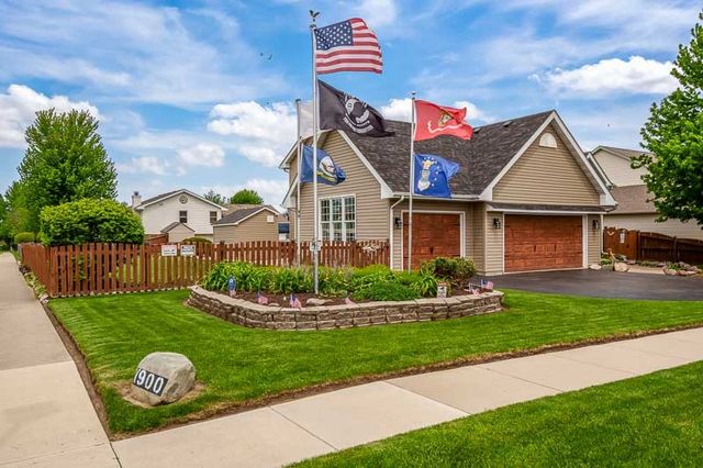 1900 Wycliffe Street, Belvidere, IL 61008