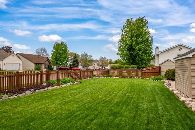 1900 Wycliffe Street, Belvidere, IL 61008