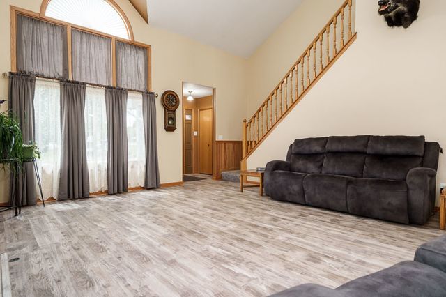 1900 Wycliffe Street, Belvidere, IL 61008