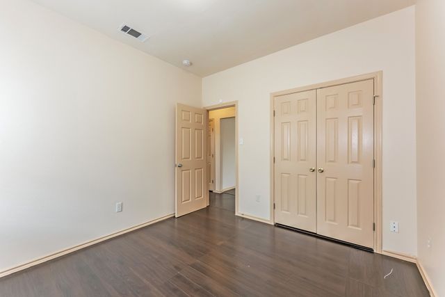 2230 Bridle Path Drive, Lancaster, TX 75146